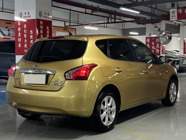 Nissan Tiida 2011 1.6L CVT Comfort – фото 6