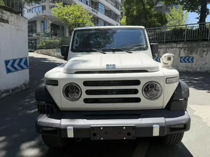 212 T01 2025 Model 2.0T Diesel Edition