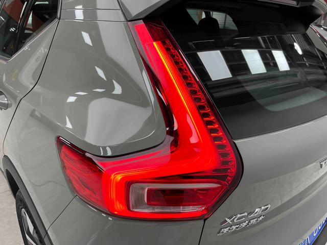 Volvo XC40 2024 B4 AWD Intelligent Far Luxury – фото 19