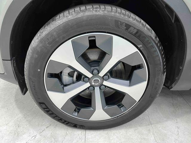 Volvo XC40 2024 B4 AWD Intelligent Far Luxury – фото 20