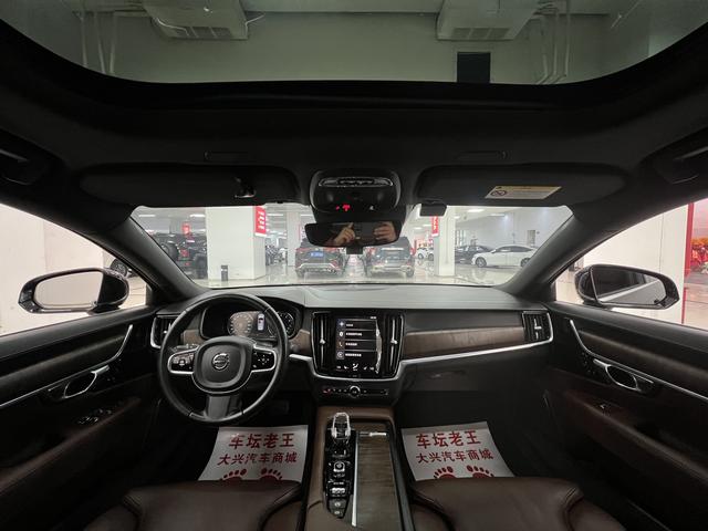 Volvo S90 2021 B5 Intelligent Far Luxury – фото 4