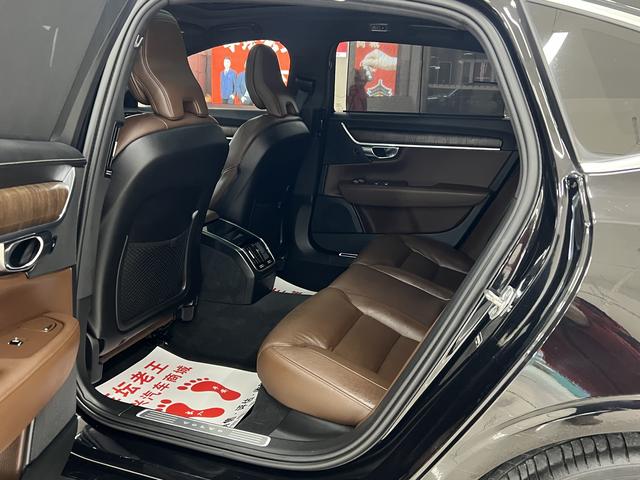 Volvo S90 2021 B5 Intelligent Far Luxury – фото 5