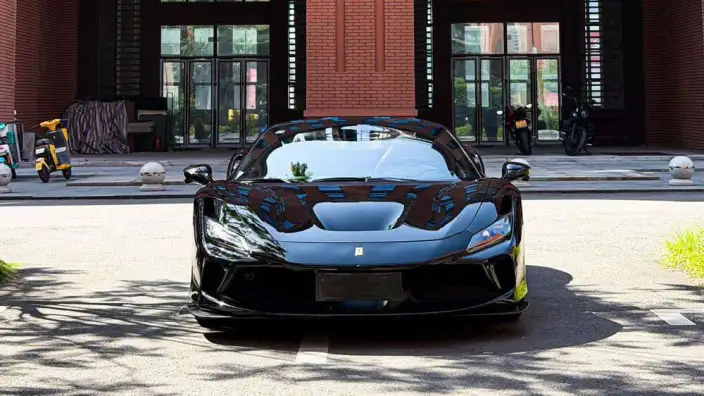 Ferrari F8 2020 Model Spider 3.9T V8