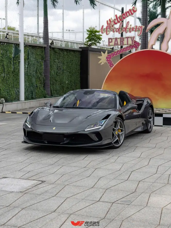 Ferrari F8 2020 Model Spider 3.9T V8