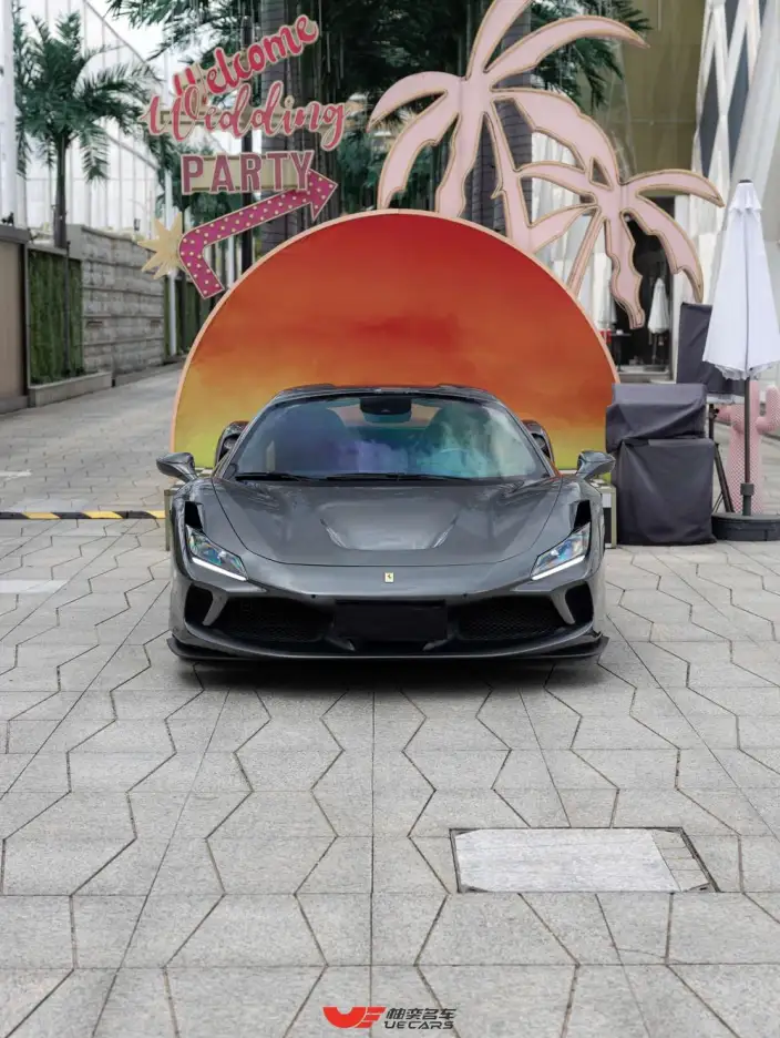 Ferrari F8 2020 Model Spider 3.9T V8