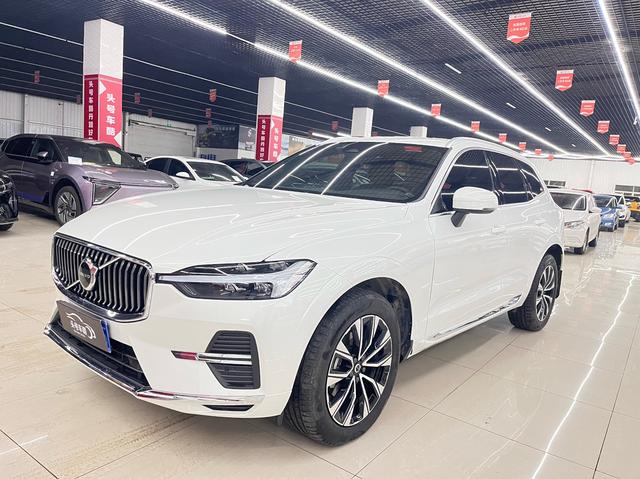 Volvo XC60 2024 B5 4WD Smart Enjoy Luxury – фото 1