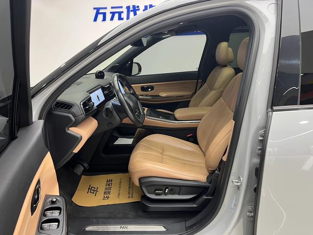 NIO ES8 2020 580km Base 7-seat – фото 5