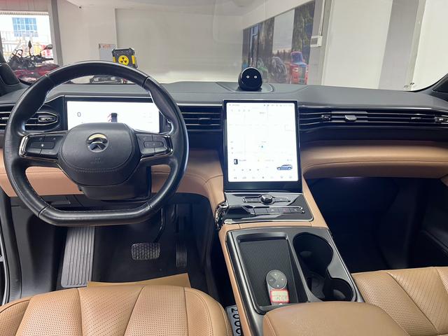 NIO ES8 2020 580km Base 7-seat – фото 7