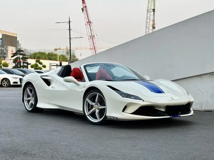 Ferrari F8 2020 Model Spider 3.9T V8