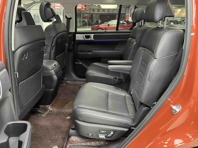 Hyundai Santa Fe 2024 Model 2.0T Connoisseur Ultra – фото 15