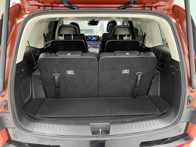 Hyundai Santa Fe 2024 Model 2.0T Connoisseur Ultra – фото 17