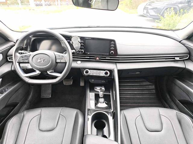 Hyundai Elantra 2021 1.5L CVT GLX Elite – фото 8