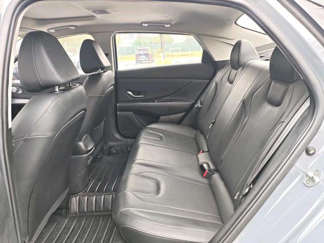 Hyundai Elantra 2021 1.5L CVT GLX Elite – фото 9