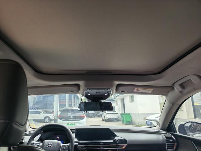 Citroën C5 X 2022 1.6T Enjoy the Extraordinary Tiger Year Special – фото 9