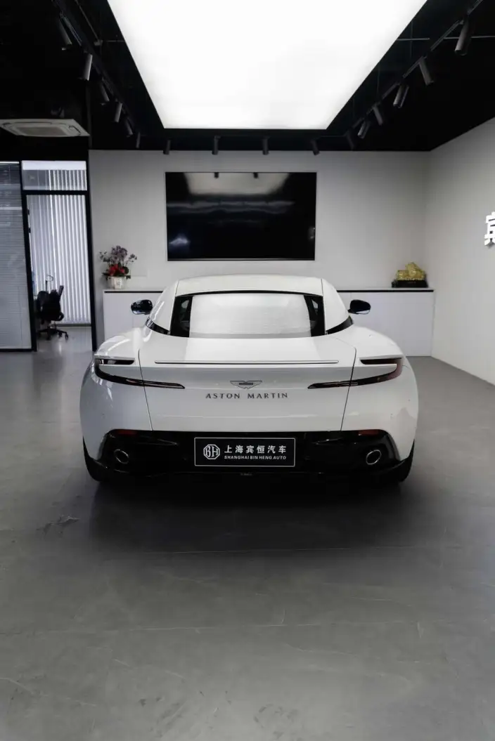 Aston Martin DB12 2024 Model 4.0T V8 Coupe