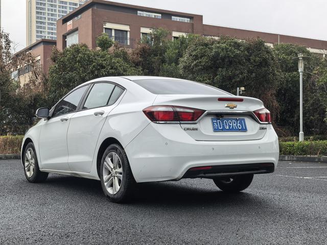 Chevrolet Cruze 2016 модификация 1.5L автоматическое Deluxe Edition – фото 8