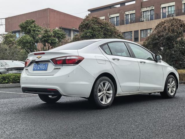 Chevrolet Cruze 2016 модификация 1.5L автоматическое Deluxe Edition – фото 9
