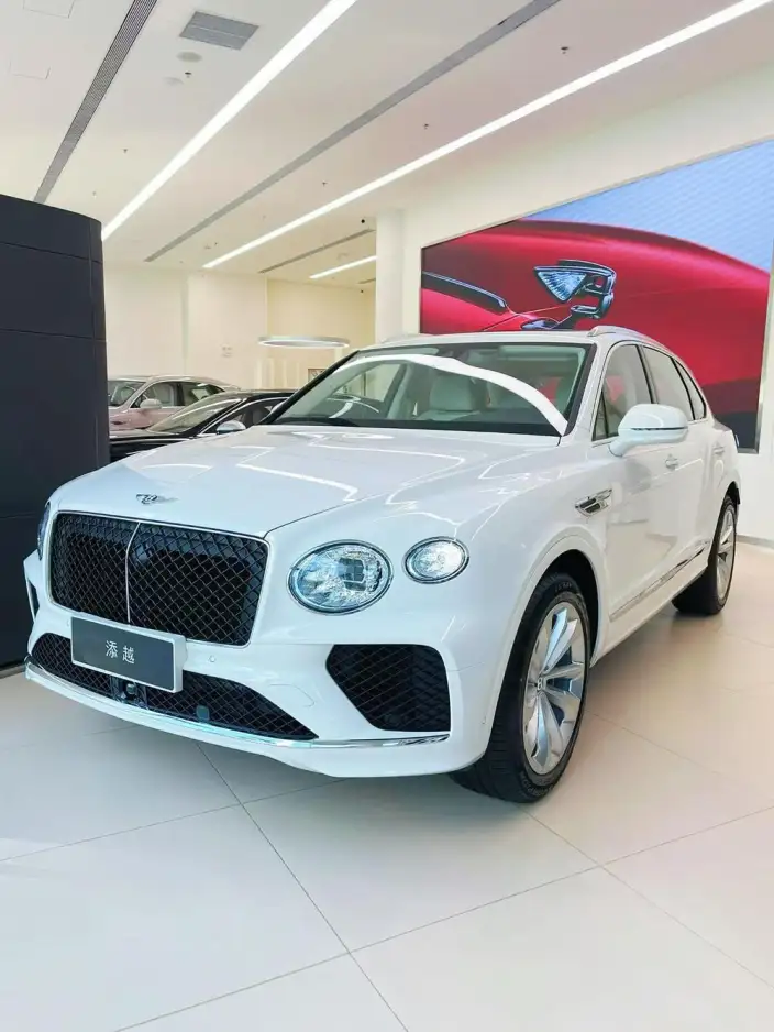 Bentayga 2024 Model 4.0T V8
