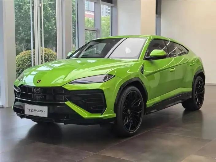 Urus SE 2025 Model 4.0T Standard Model