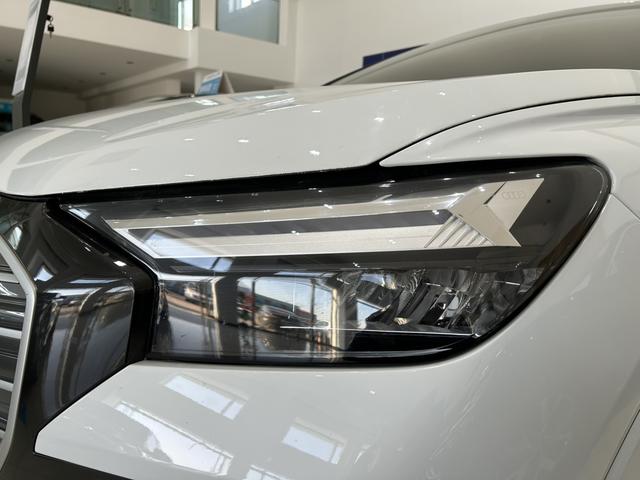 Audi Q4 e-tron 2024 40 e-tron – фото 7