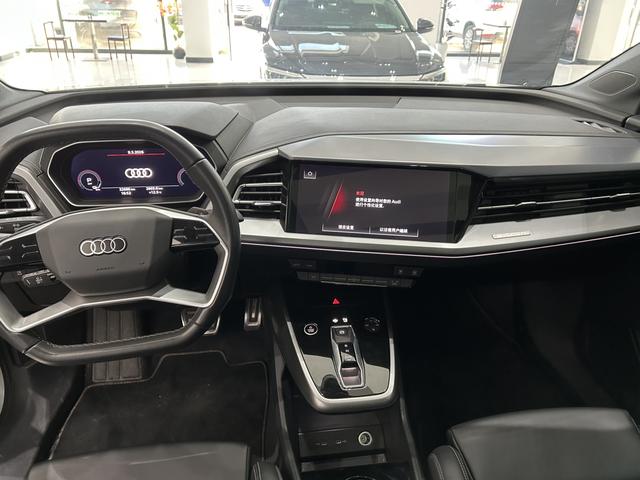 Audi Q4 e-tron 2024 40 e-tron – фото 8