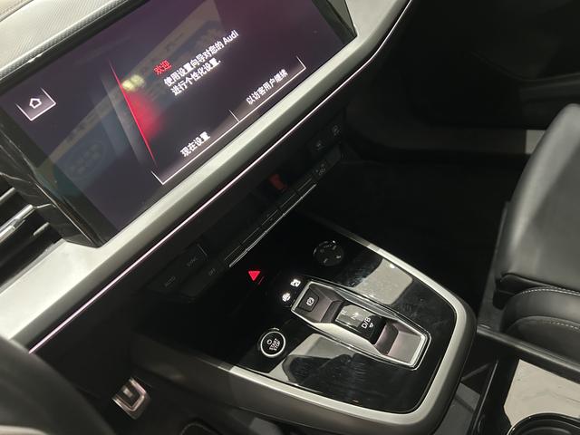Audi Q4 e-tron 2024 40 e-tron – фото 14
