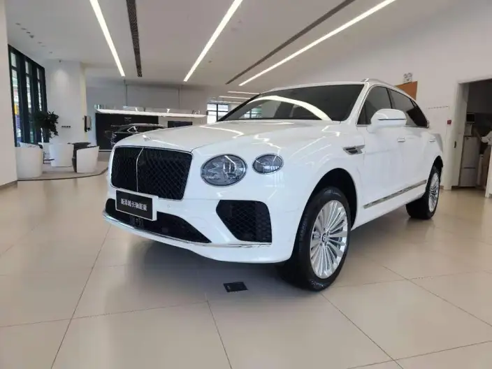 Bentayga 2026 Model 4.0T V8 Long wheelbase Edition