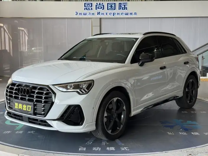 AUDI Q3 2022 Model 35 TFSI Fashion Dynamic Model