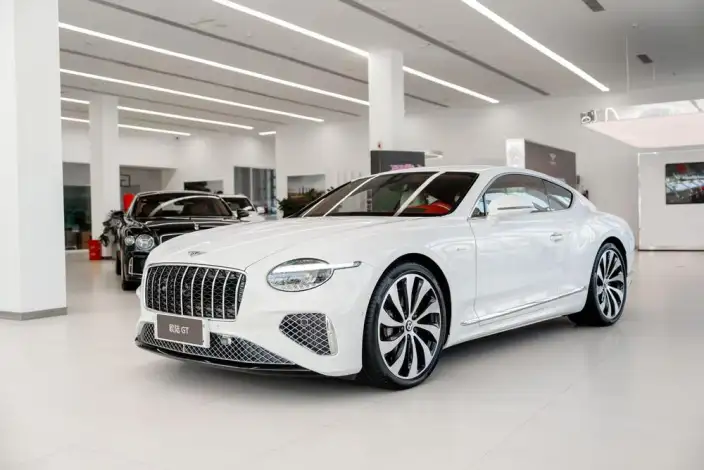 Continental PHEV 2026 Model GT Yadu Edition