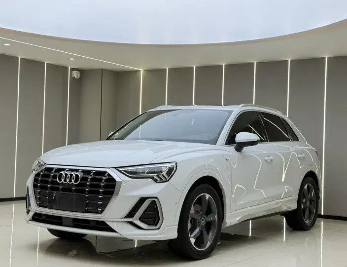 AUDI Q3 2022 Model 35 TFSI Fashion Dynamic Model