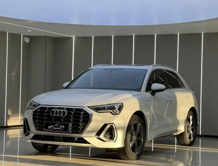 AUDI Q3 2022 Model 35 TFSI Fashion Dynamic Model