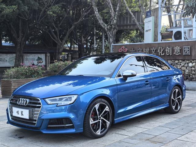 Audi S3 2019 S3 2.0T Limousine – фото 1