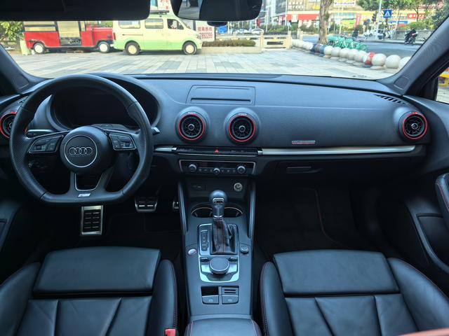 Audi S3 2019 S3 2.0T Limousine – фото 8