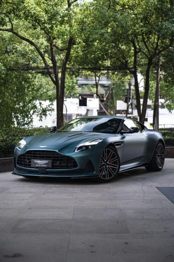 Aston Martin DB12 2024 Model 4.0T V8 Coupe