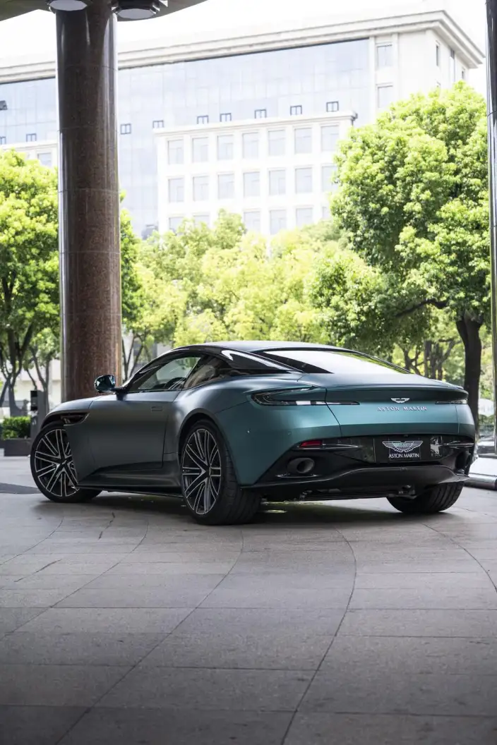 Aston Martin DB12 2024 Model 4.0T V8 Coupe
