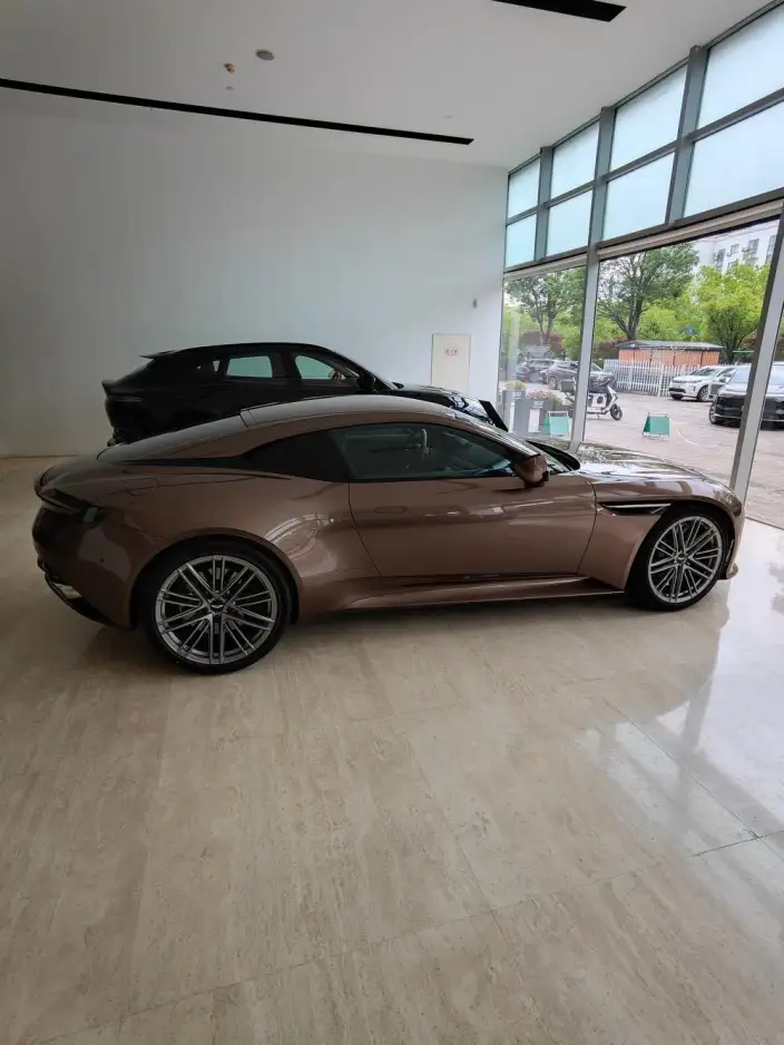 Aston Martin DB12 2024 Model 4.0T V8 Coupe