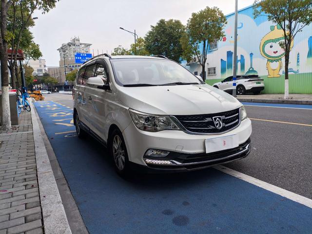 Baojun 730 2016 1.5T Manual Luxury 7-seat – фото 7