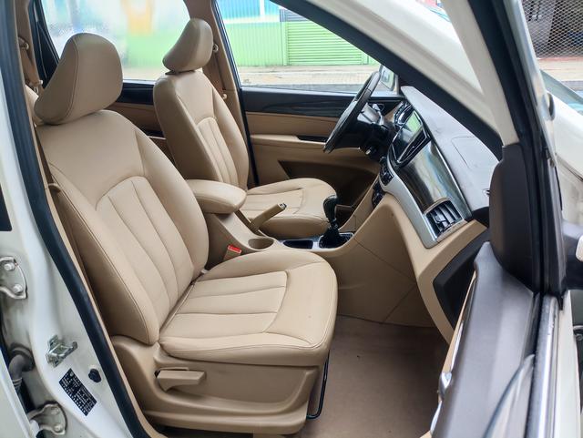 Baojun 730 2016 1.5T Manual Luxury 7-seat – фото 11