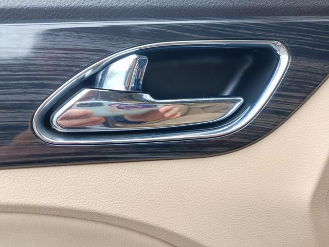 Baojun 730 2016 1.5T Manual Luxury 7-seat – фото 27