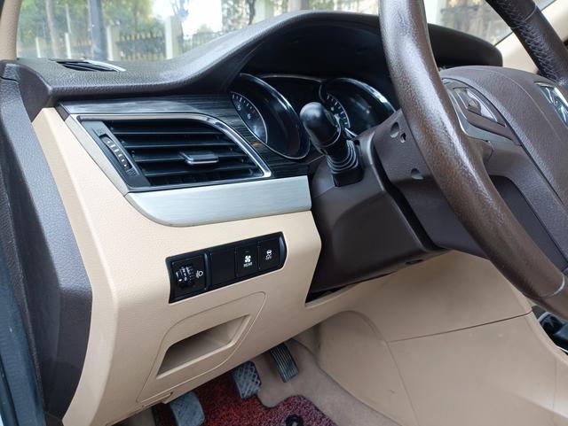 Baojun 730 2016 1.5T Manual Luxury 7-seat – фото 28