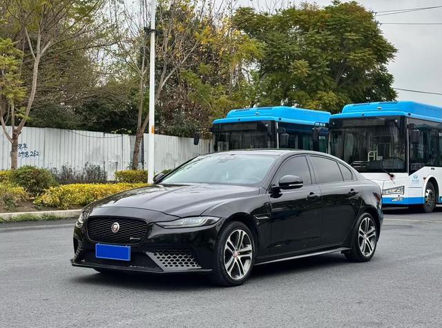 Jaguar XEL 2020 2.0T 200PS R-DYNAMIC S Advance Sport – фото 1