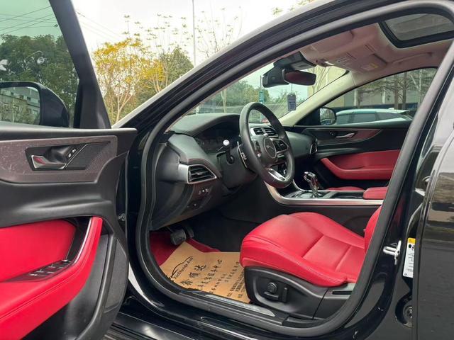Jaguar XEL 2020 2.0T 200PS R-DYNAMIC S Advance Sport – фото 2