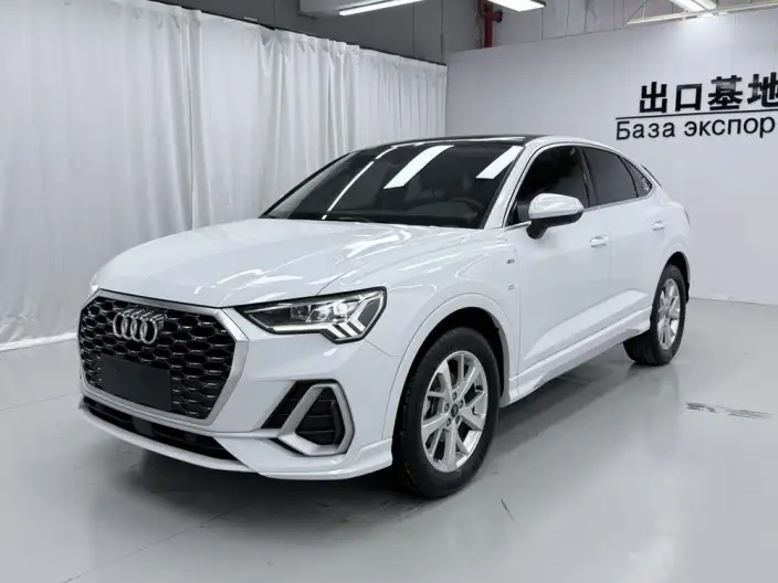 AUDI Q3 Sportback 2022 Model 35 TFSI Enterprising Model