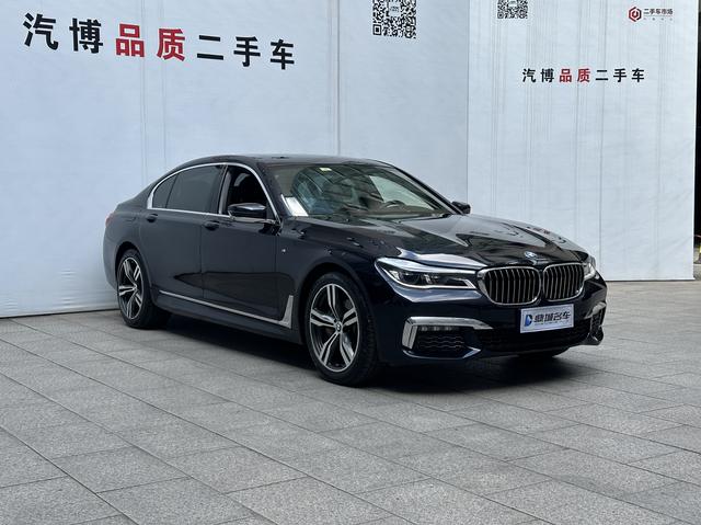 BMW 7 Series Модель 2018 года 740Li Leading M Sports Set – фото 3
