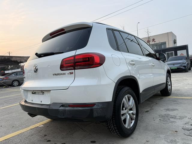 Volkswagen Tiguan 2015 1.8TSI Automatic 2WD Style – фото 7