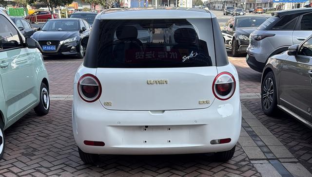 Changan Lumin 2022 155km Sweet. – фото 3