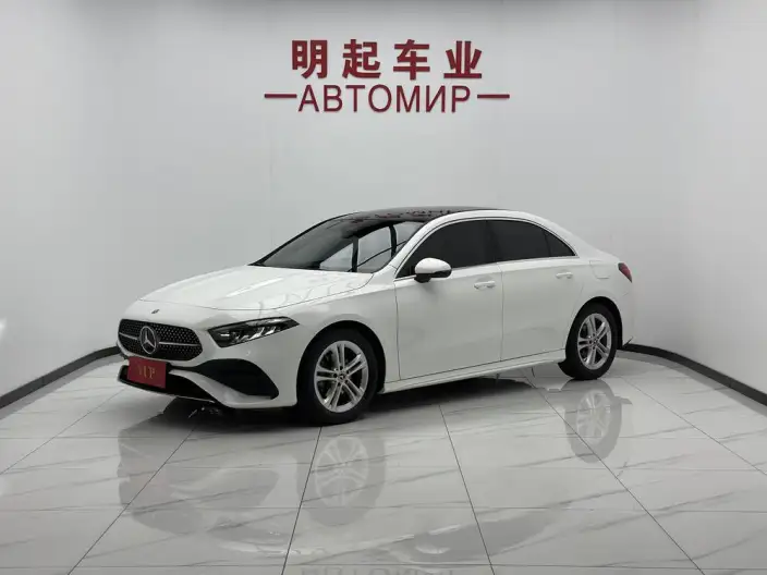 Mercedes-Benz A-class 2023 Model A 180 L