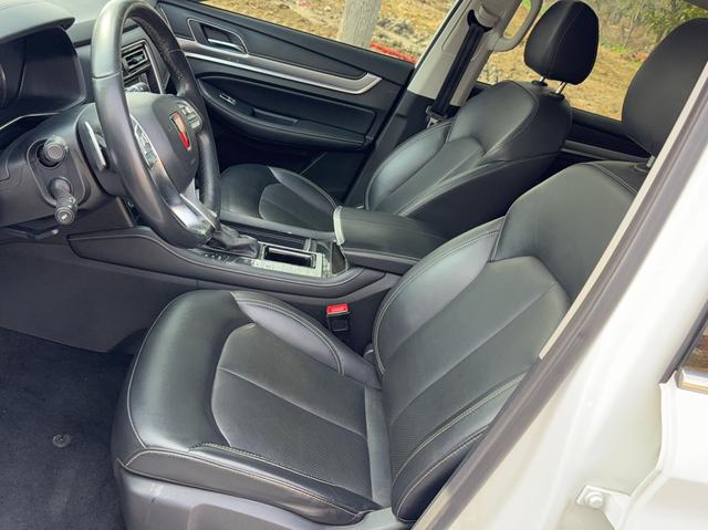 Roewe RX8 Модель 2019 года 30T 2WD Superior Ultimate Edition – фото 6