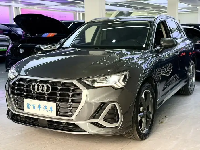 AUDI Q3 2023 Model 35 TFSI Fashion Dynamic Model