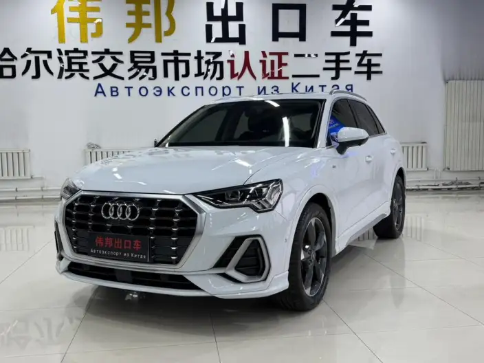 AUDI Q3 2022 Model 35 TFSI Fashion Dynamic Model